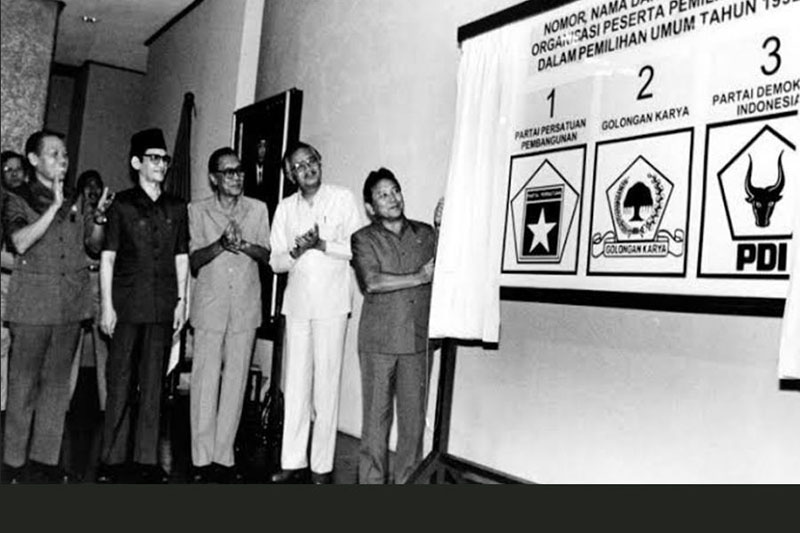 REFORMASI PEMILU ; Langkah Awal Amandemen UUD 1945 dan Pembangunan Sistem Hukum Indonesia Berbasis Kebenaran dan Keadilan Allah. FOTO : AI
